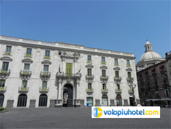 Piazza dellUniversità Catania Piazza dellUniversità Catania