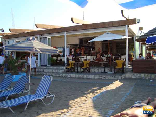 Bar sulla spiaggia di Faliraki