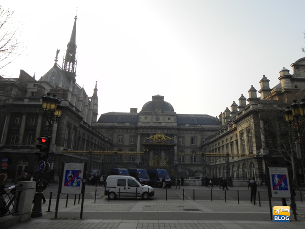 Esterno della Saint Chapelle da Notre Dame