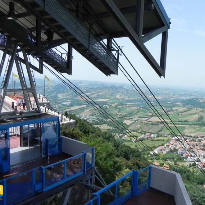 Funivia di San Marino dal centro al Borgo Maggiore