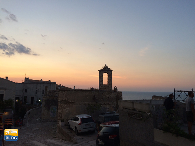 Peschici: Tramonti, mare colori e tradizione